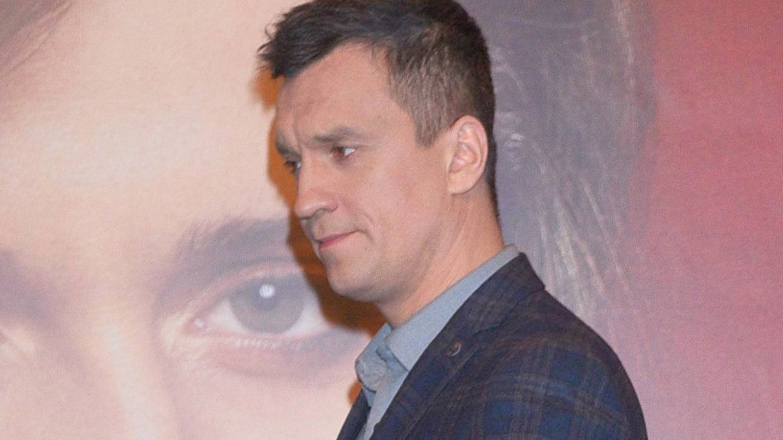 Uwielbiany gwiazdor się rozwodzi. Do sieci wyciekły szczegóły