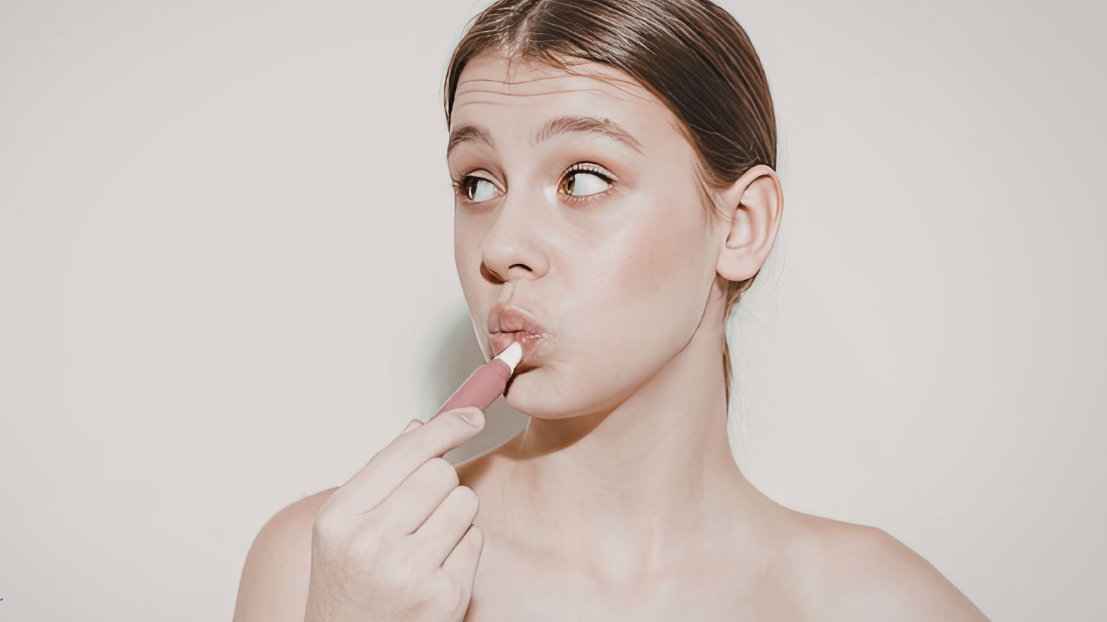 Top 3 szminki z Rossmanna. Każdy znajdzie coś dla siebie