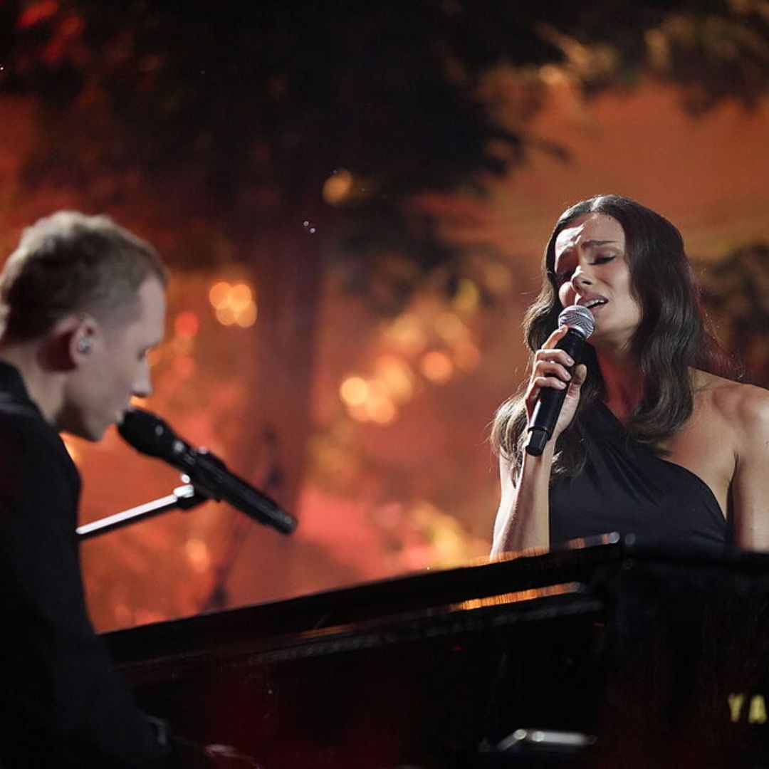 Pocałunek na scenie w Sopocie. Natalia Szroeder i Igor Herbut zachwycili widzów