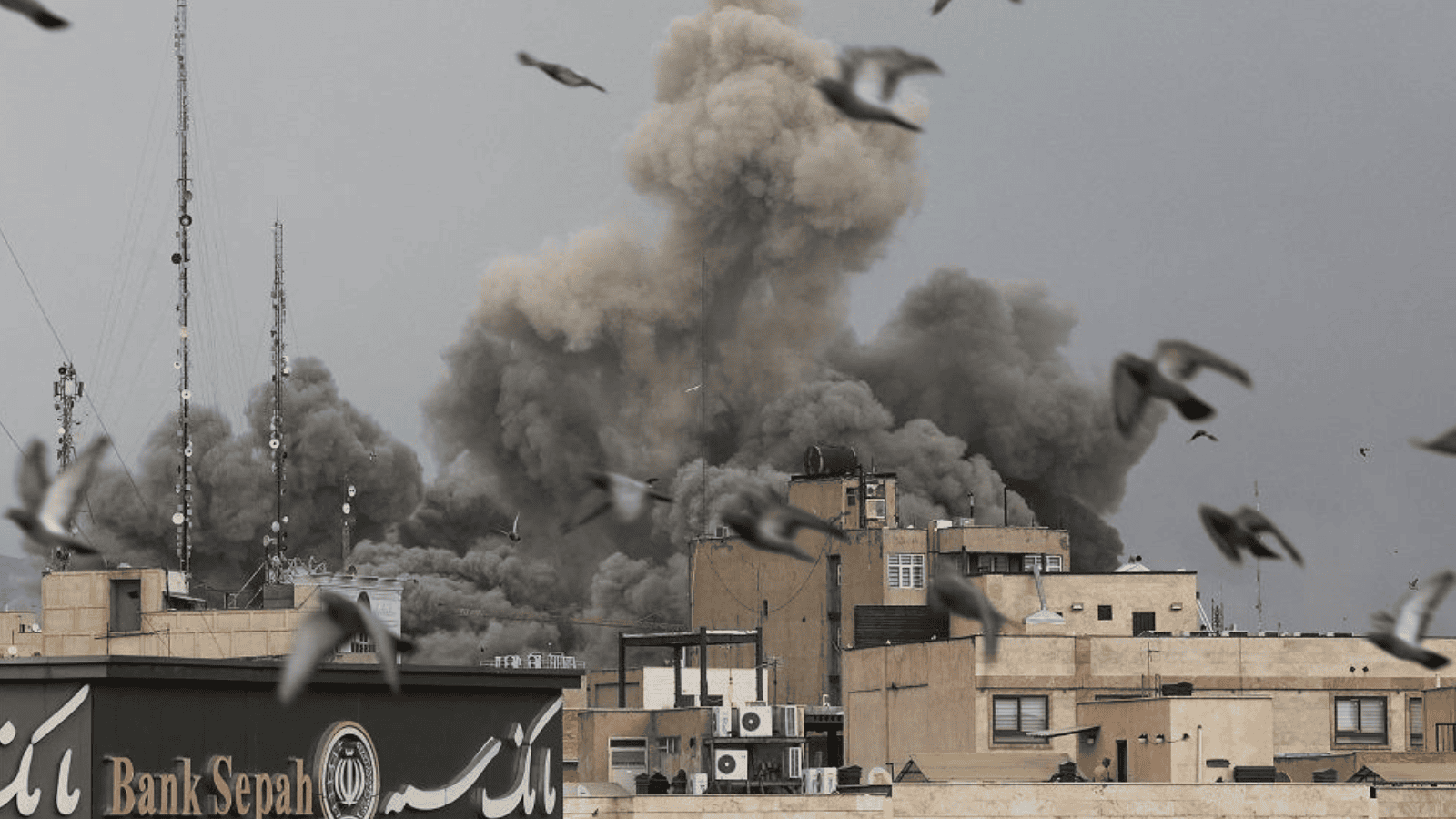 Zmasowane uderzenie w irański program jądrowy. USA i Izrael użyły tajnej broni, ekspertka ostrzega przed falą eskalacji