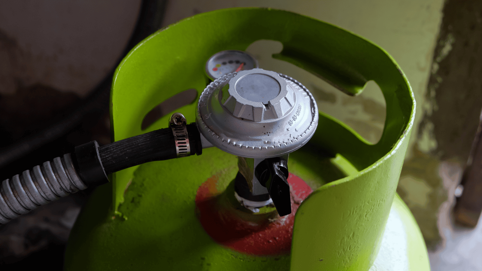 Mieszkasz w bloku? Wielu Polaków popełnia ten błąd, grożą surowe kary