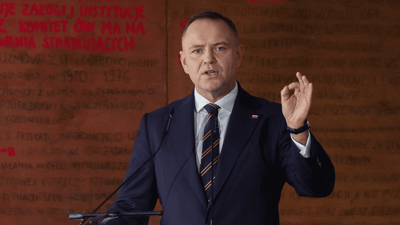 «Президент заботится об этом». Советник рассказал, чего Навроцки будет хотеть от Трампа