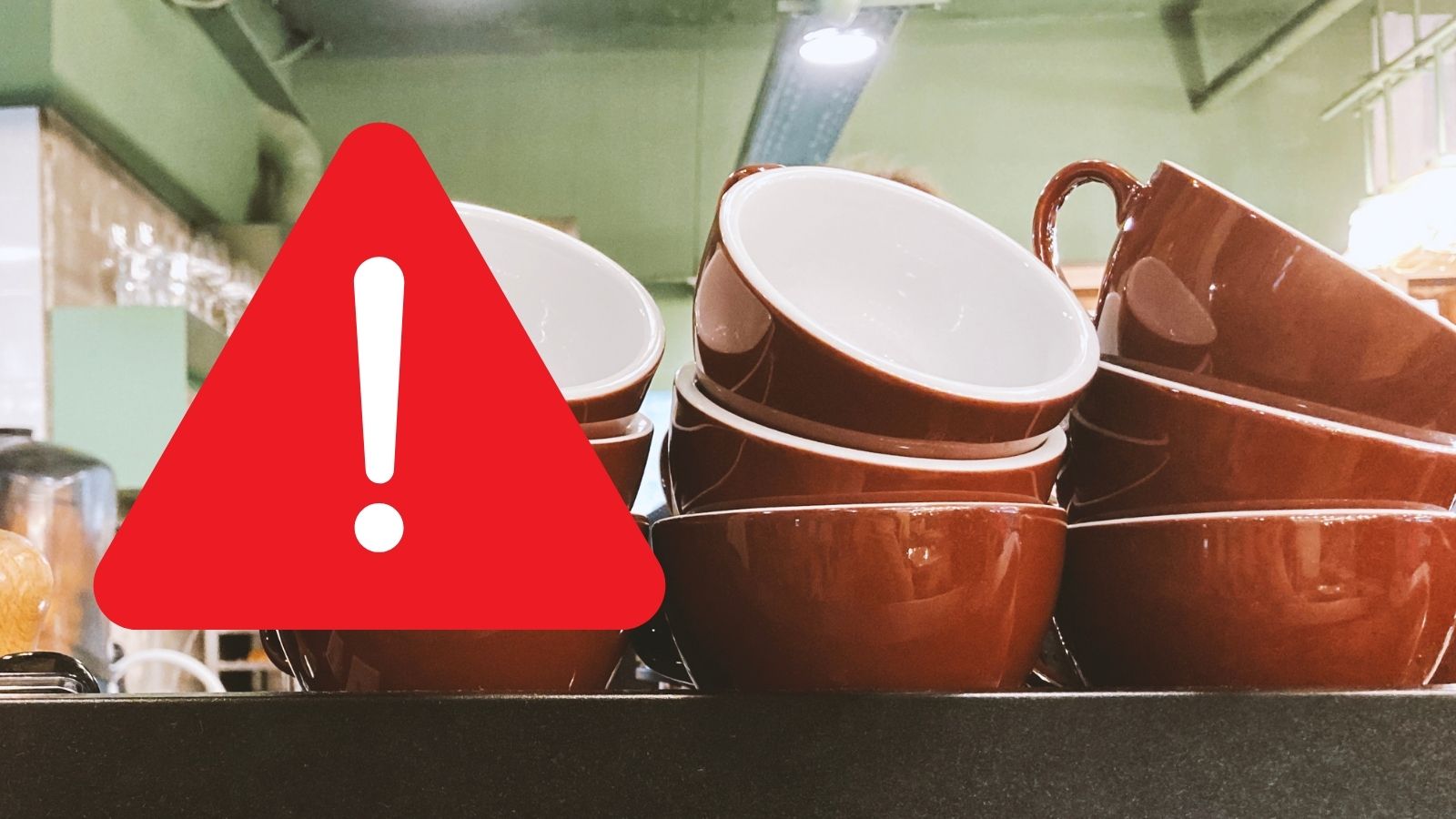 Niebezpieczne dla zdrowia metale w szklankach. Sklep apeluje do klientów o natychmiastowy zwrot