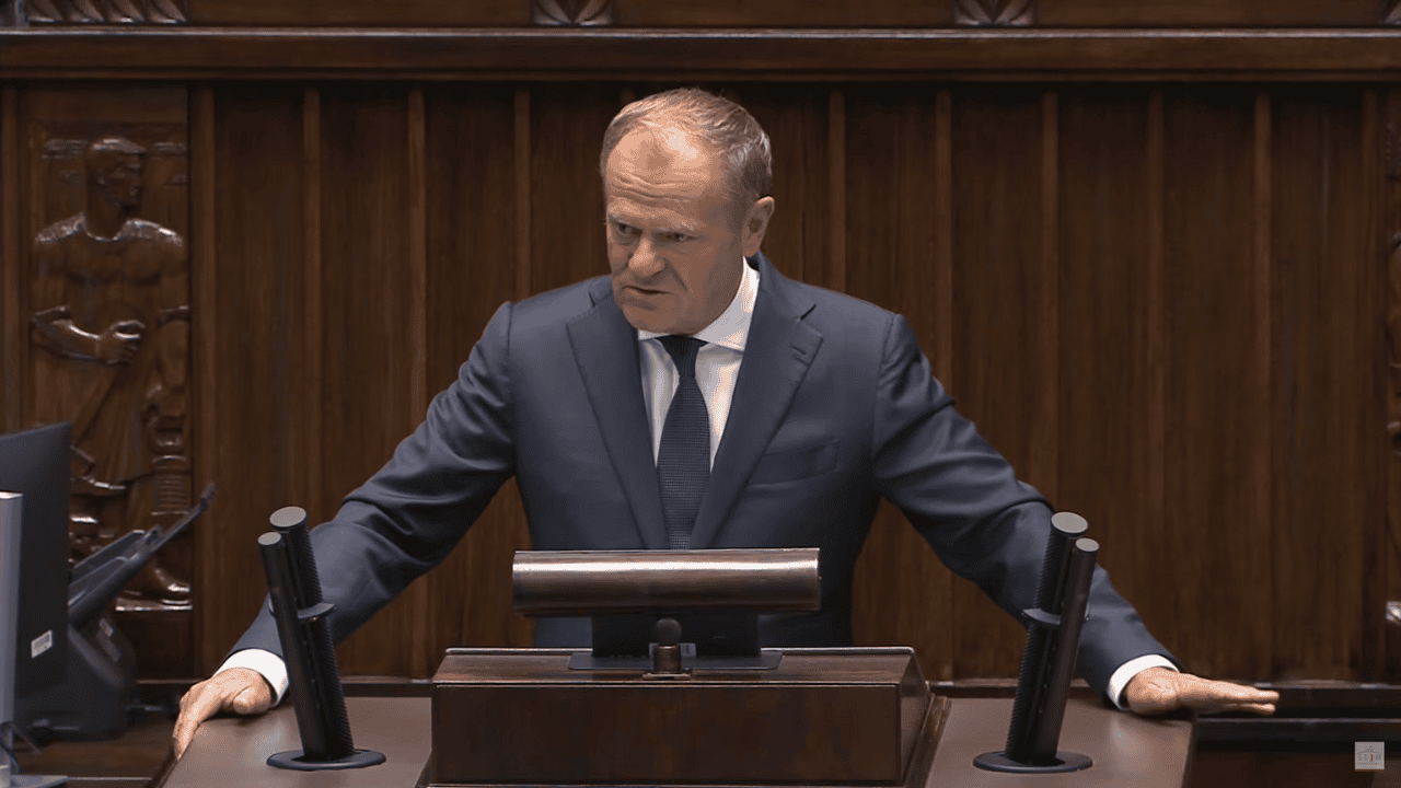 Pierwsza taka sytuacja w historii. Tusk przyznał, skąd naprawdę nadleciały rosyjskie drony