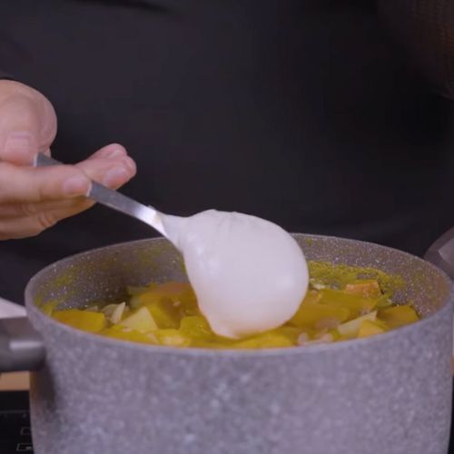 Rozgrzewająca zupa dyniowa - jesienny obiad z blenderem ręcznym ZHB4845 Impress od Zelmer