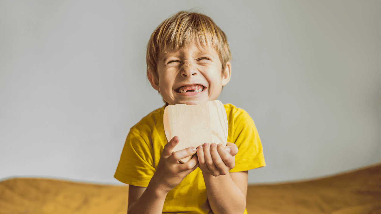 wypadanie zębów mlecznych u dziecka