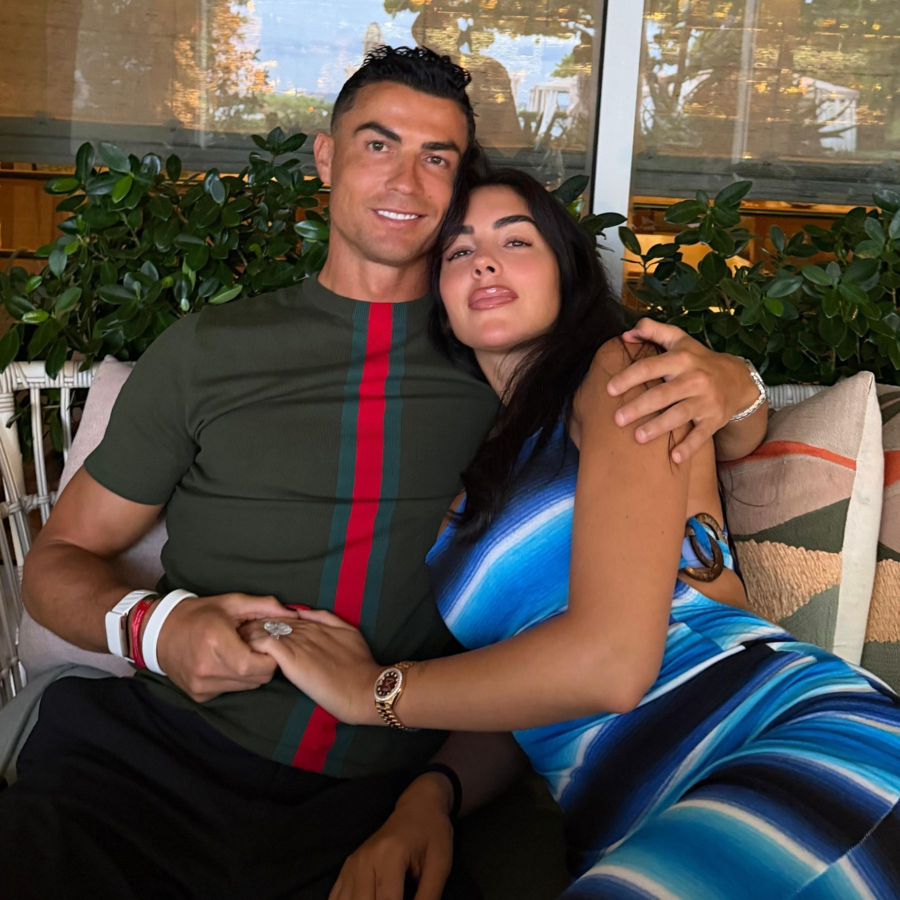 Kilka dni po ślubie wieści od Cristiano. Georgina oficjalnie mamą