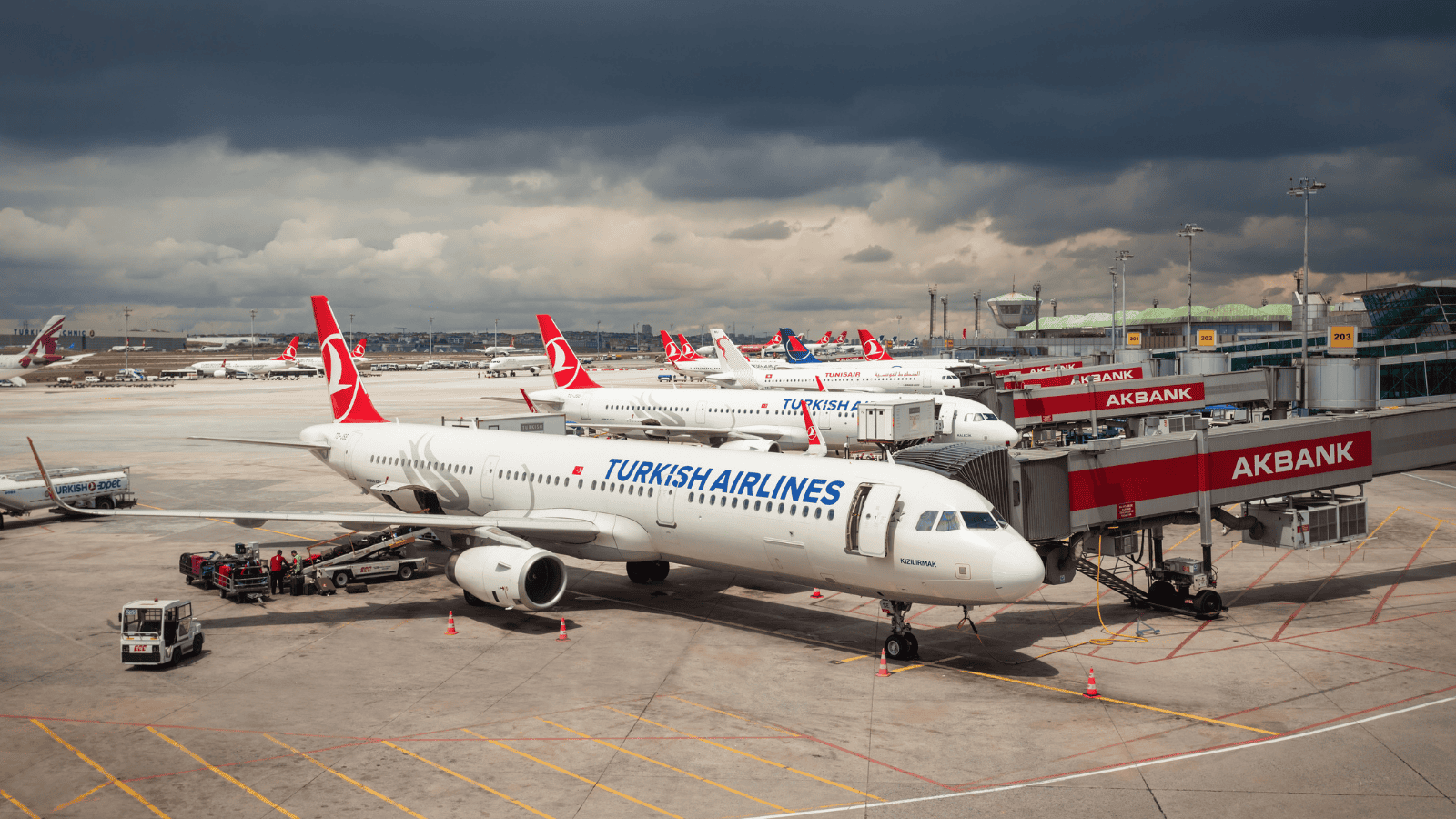 Turystyczny raj Polaków zamyka granice. Ważny komunikat MSZ do osób planujących urlop