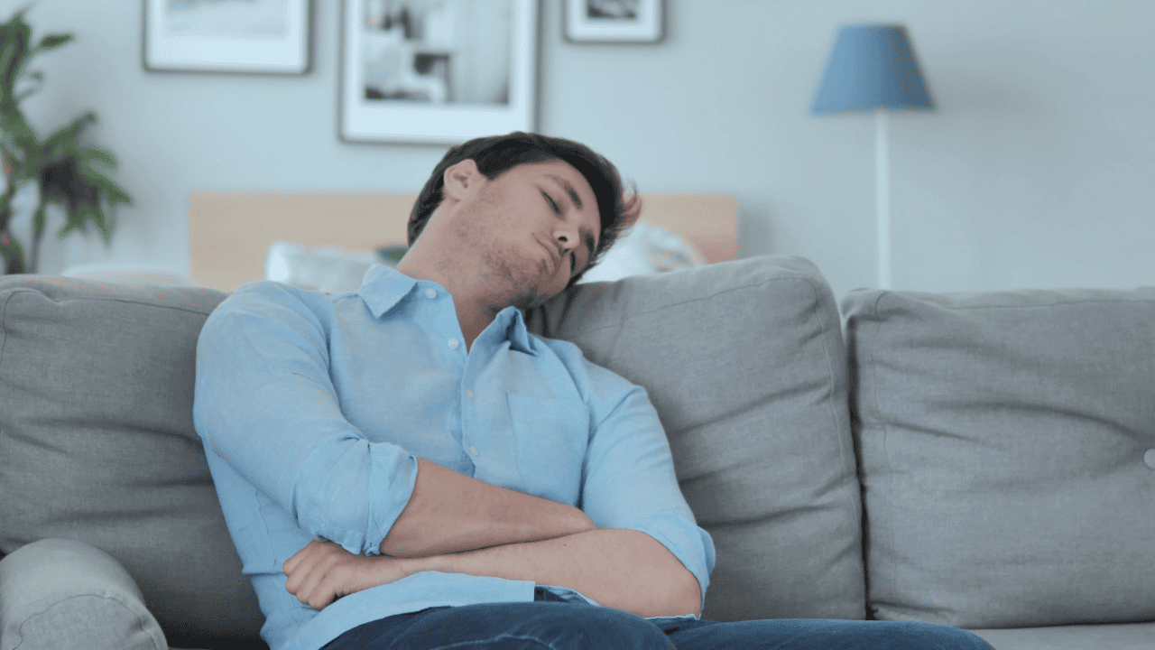 Lekarze alarmują: to nie zawsze zwykłe zmęczenie. Polacy ignorują 3 sygnały ostrzegawcze