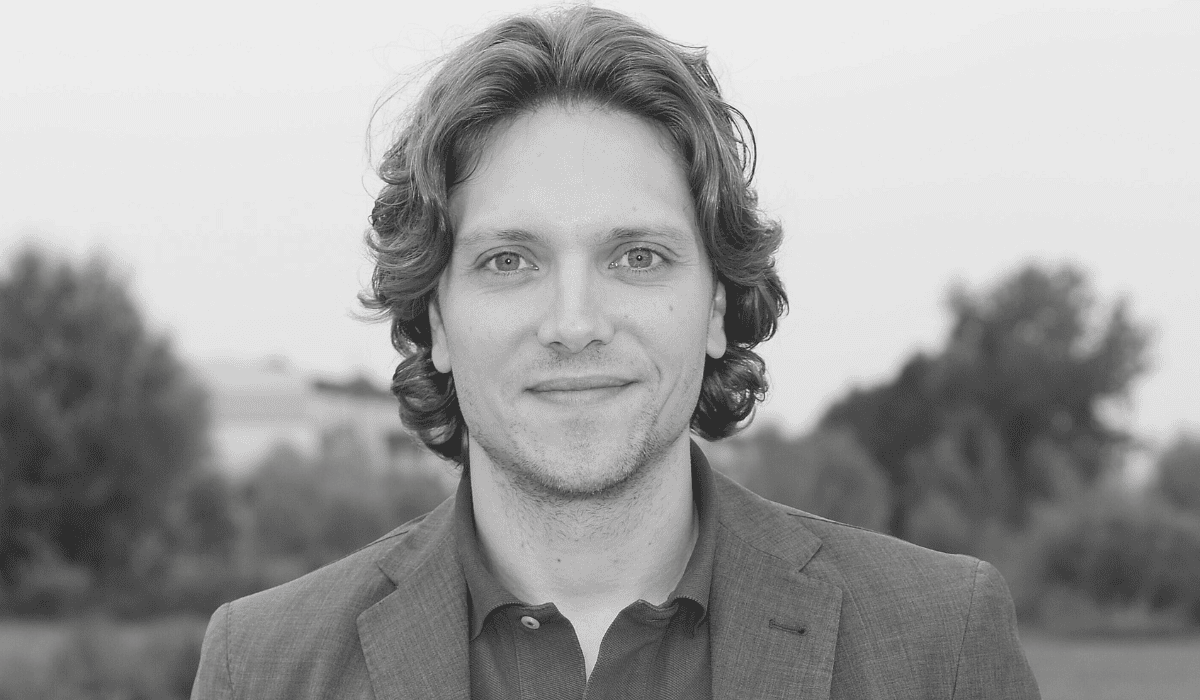 Chwilę przed świętami to pojawiło się na grobie Żory Korolyova. Wzruszający szczegół