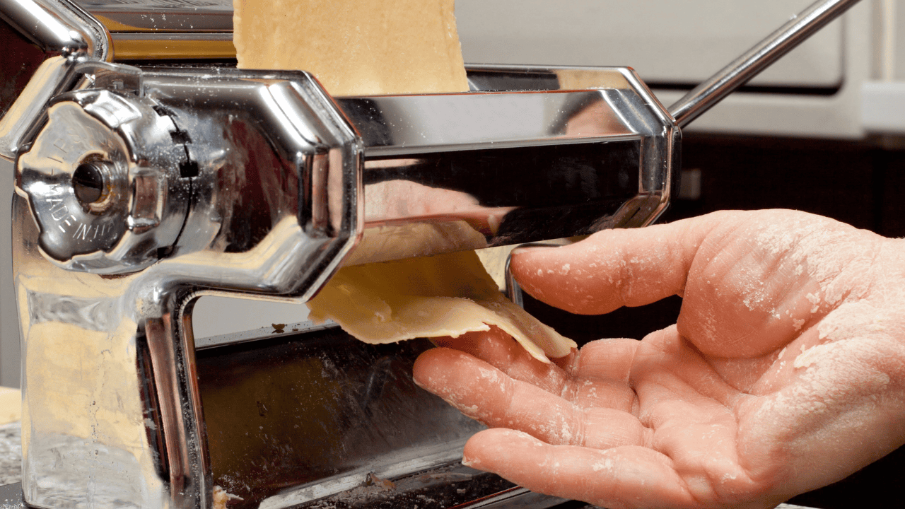 Włosi oszaleli na punkcie tych "faworków". Są lekkie i chrupiące