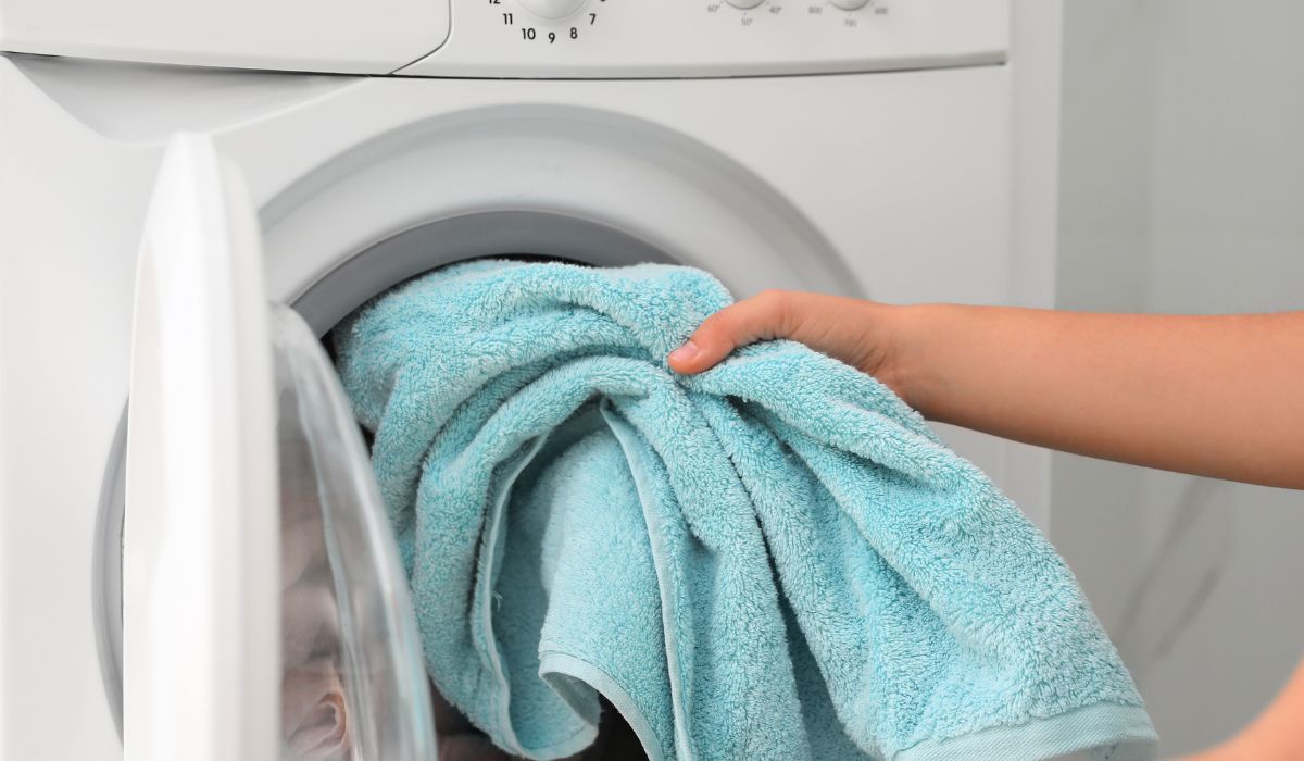 jak prać ręczniki, żeby były miękkie?