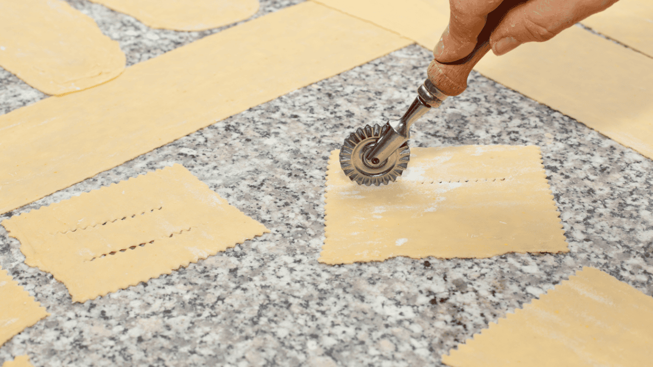 Włosi oszaleli na punkcie tych "faworków". Są lekkie i chrupiące