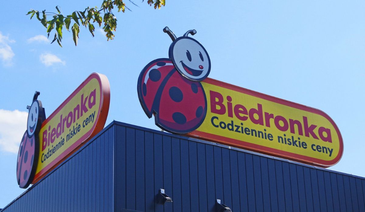 logo sklepu Biedronka 