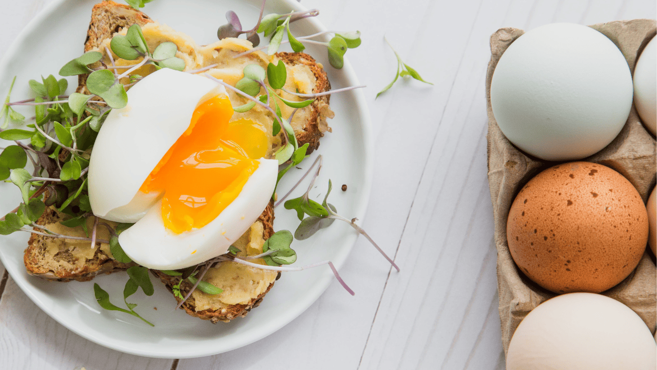 Ile można jeść jajek dziennie? Czy warto włączyć jaja do codziennej diety?