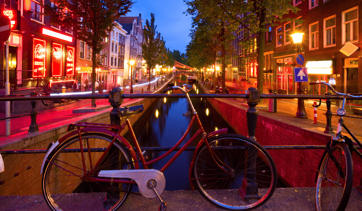 Amsterdam, Dzielnica czerwonych latarni