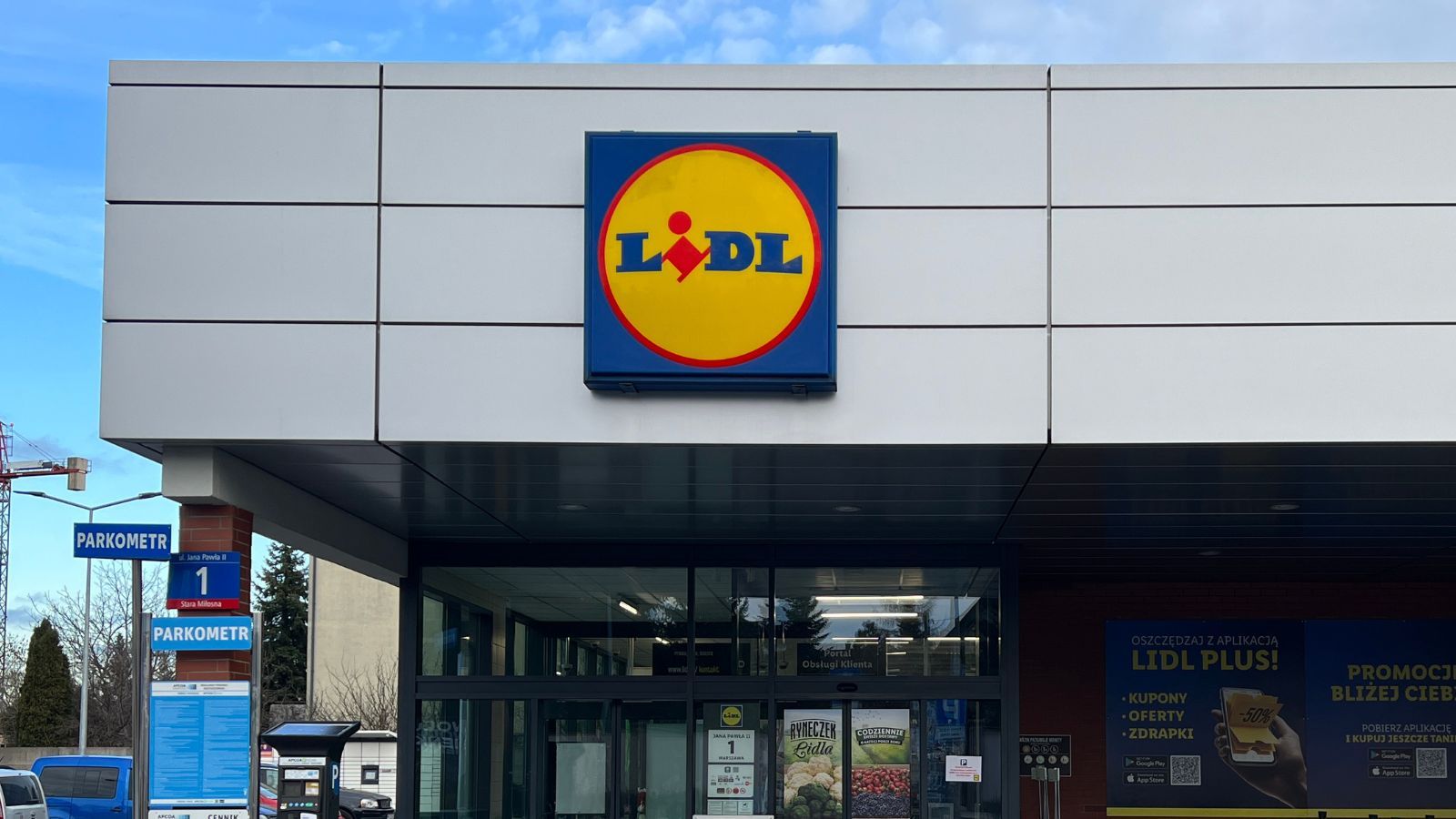 Lidl szaleje przed majówką. Mięso i akcesoria grillowe za grosze, obniżki choćby o 72 proc.