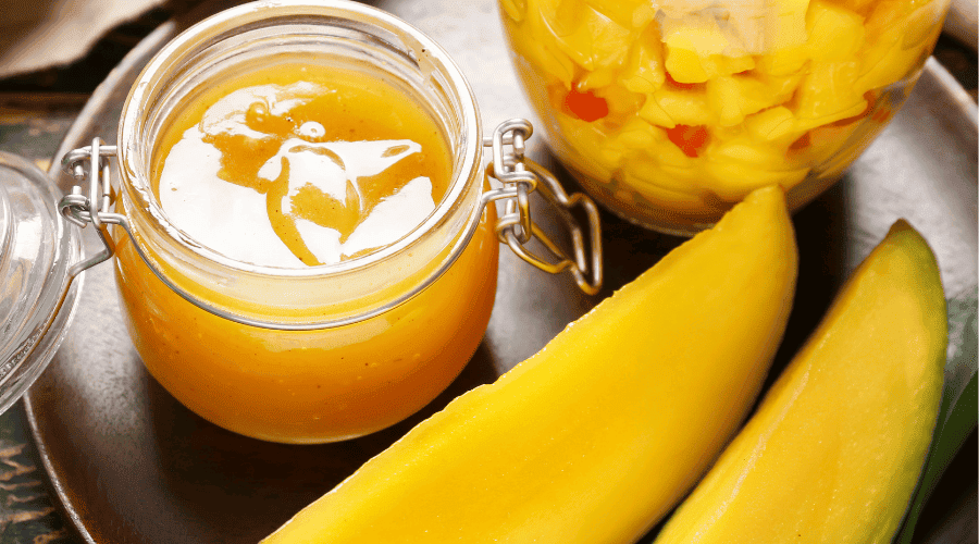 Sos z mango do sałatki