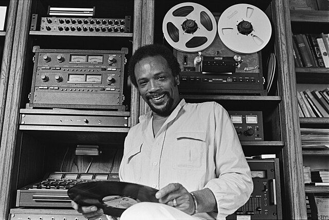 Quincy_Jones_studio.jpg