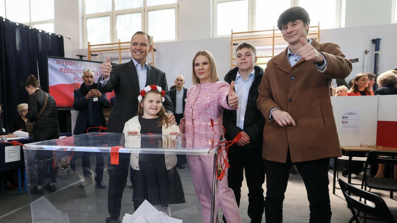 rodzina Nawrockich Fot. ANDRZEJ IWANCZUK/REPORTER.jpg