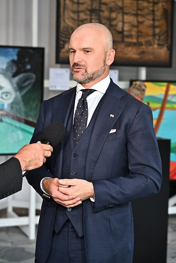 Tragiczny wypadek busa InPost. 5 ofiar śmiertelnych. Firma Rafała Brzoski wydała oświadczenie