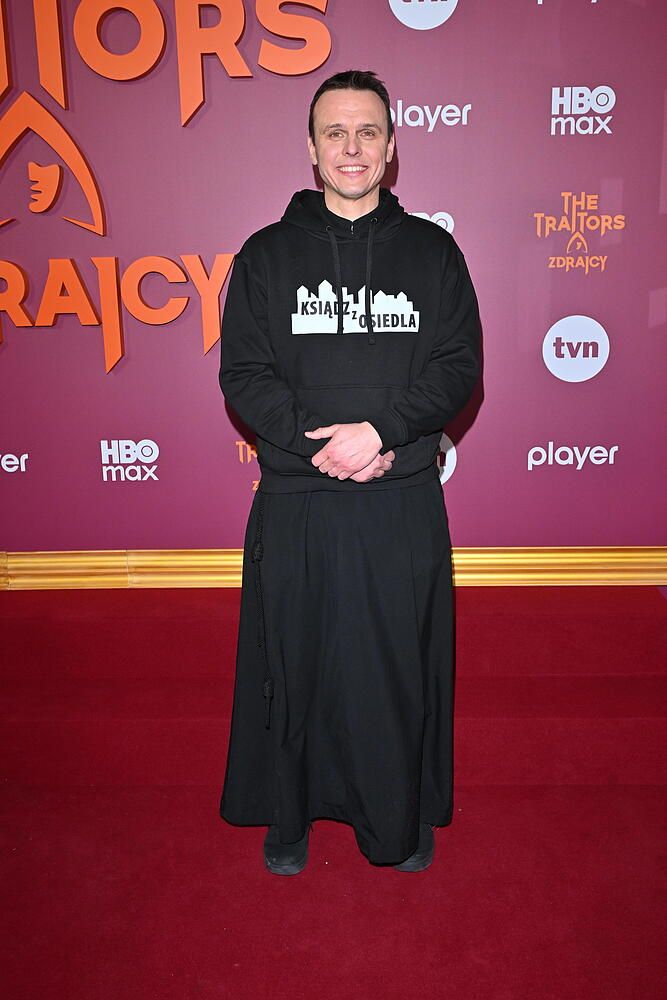 Ksiądz z "The Traitors. Zdrajcy" nie wytrzymał. Ujawnił, co ludzie wkładają do wielkanocnych koszyczków