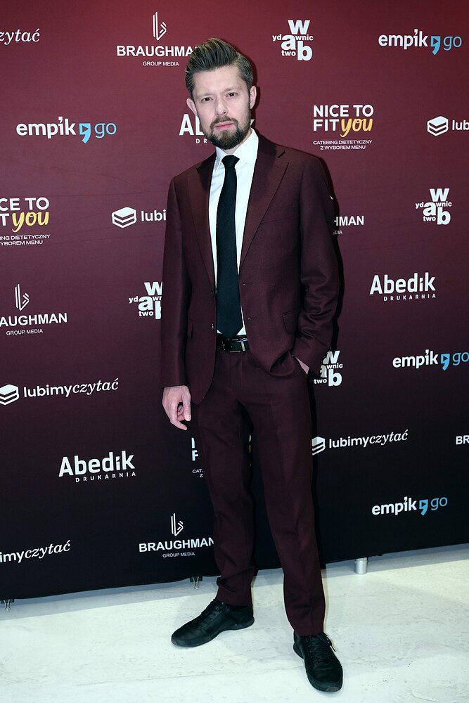 Tyle zarabiają polscy pisarze. Te sumy wbijają w fotel