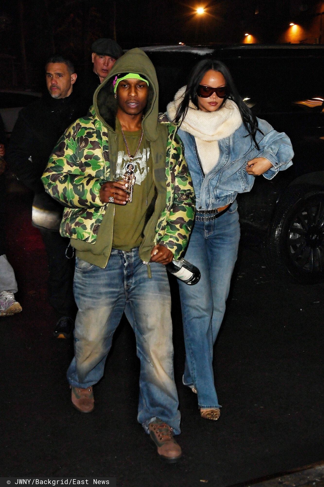 PILNE! Rihanna w niebezpieczeństwie. Przed jej domem zebrała się policja