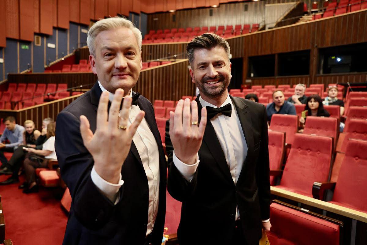 Rewolucja ws. małżeństw jednopłciowych w Polsce. Uradowany Biedroń ogłasza: "Przełomowy wyrok"