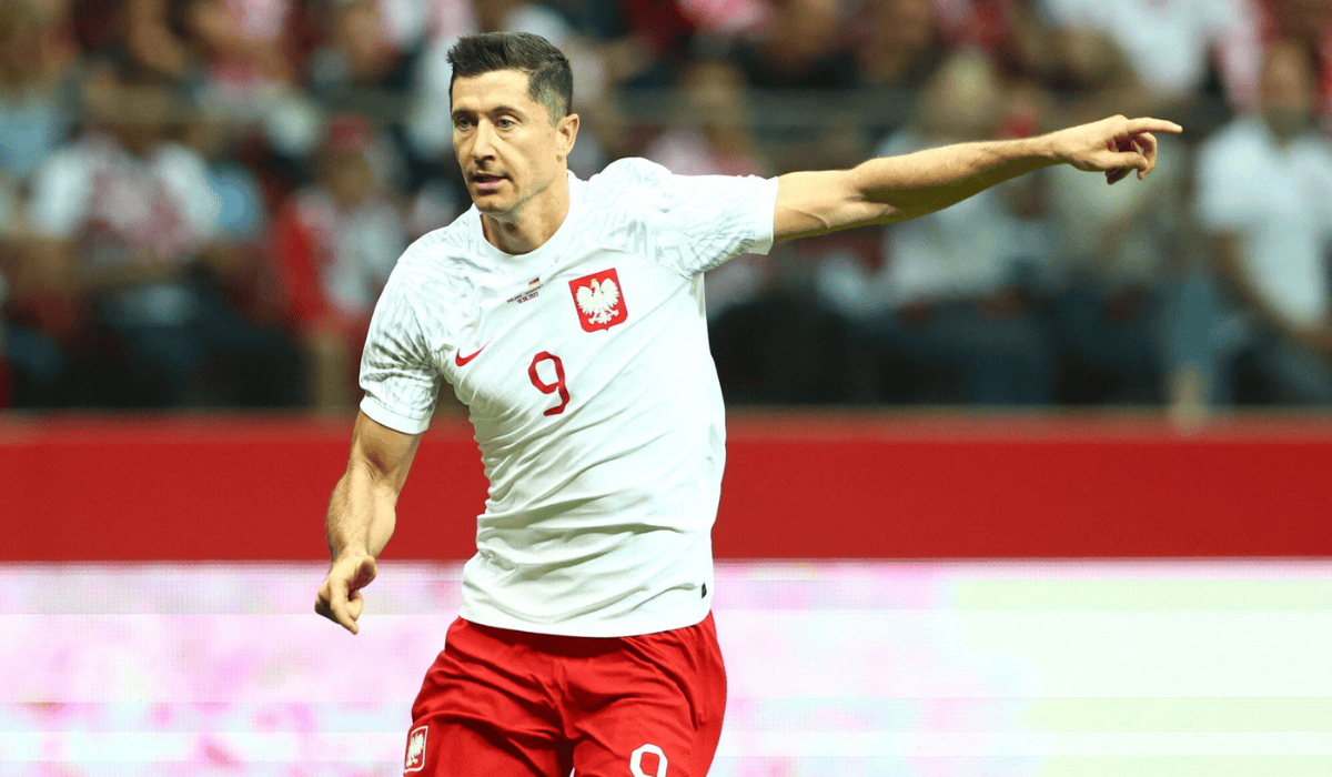 Robert Lewandowski (5).png