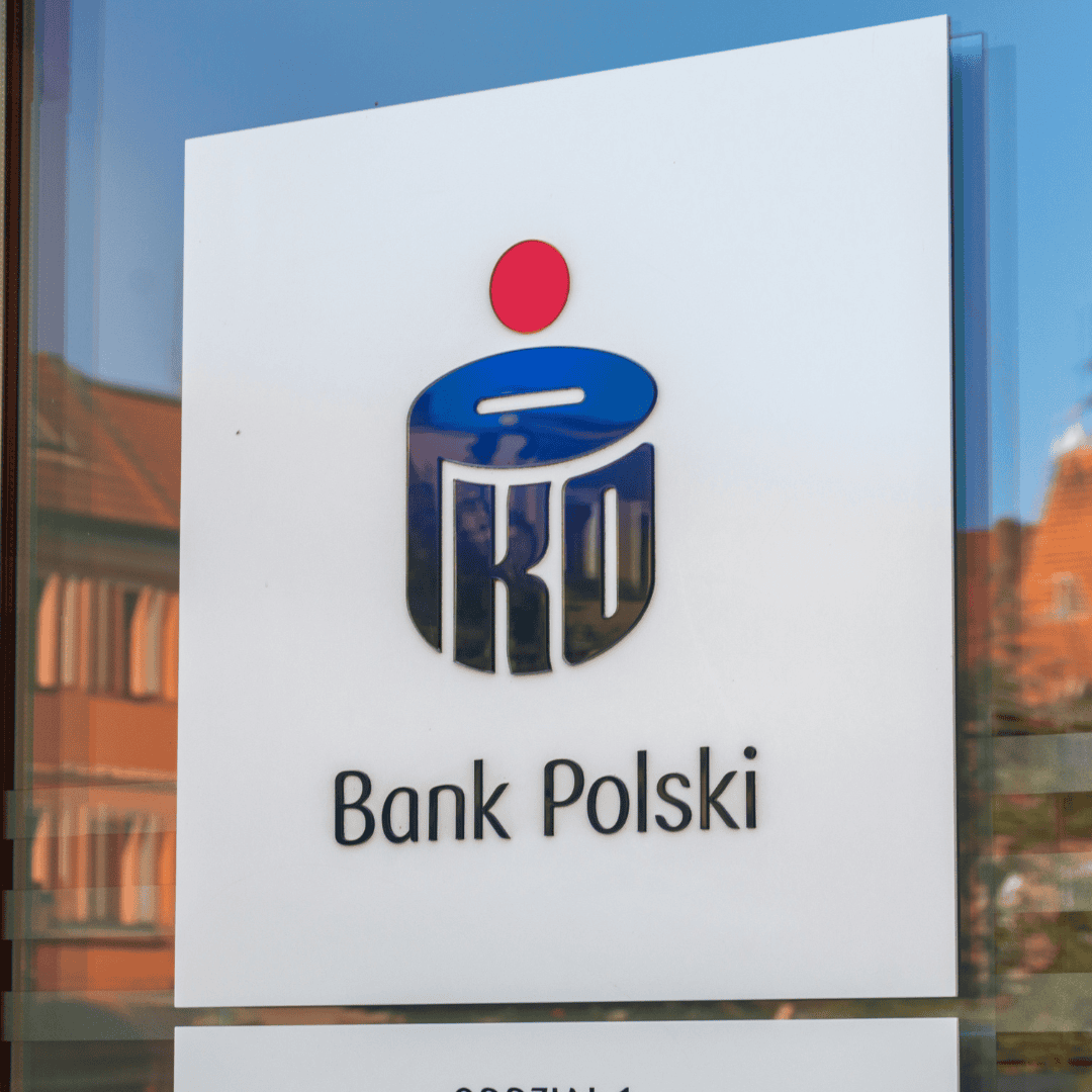 PKO BP wydało ważny komunikat do klientów. Ostrzegają przed plagą oszustw