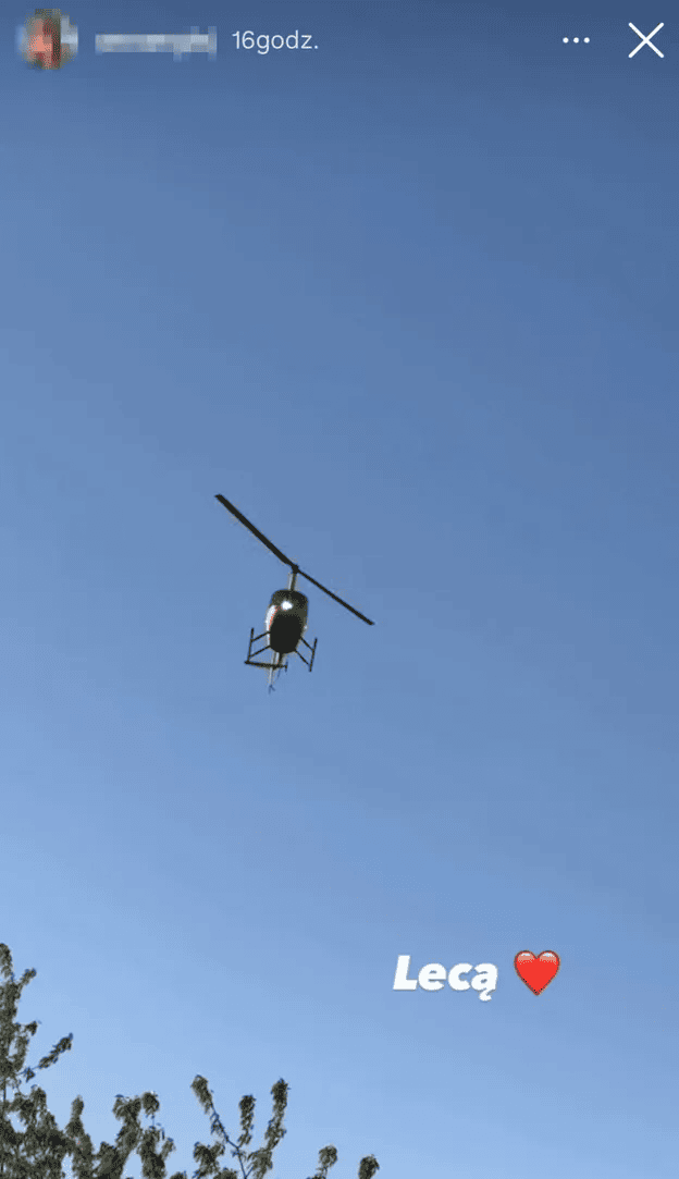 Roksana Węgiel w helikopterze