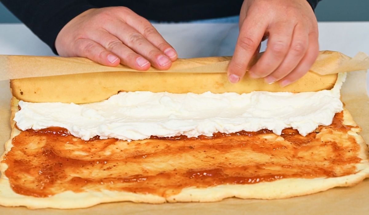 rolada śmietanowa