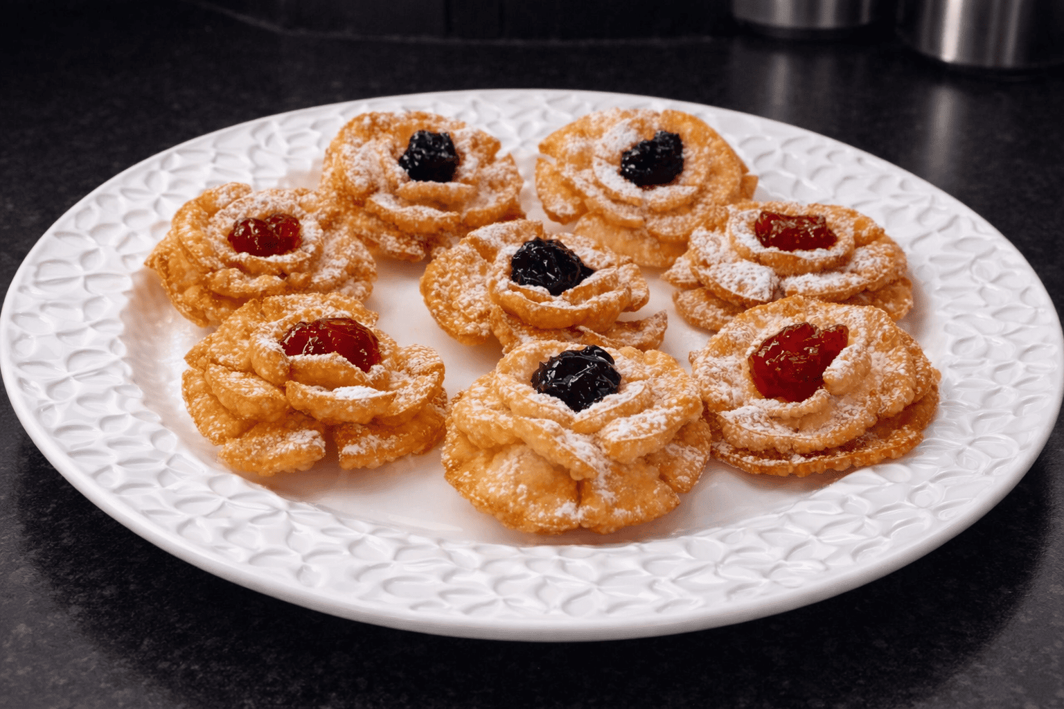 Nie pączki ani faworki. Te słodkości to hit na Tłusty Czwartek. Maluchy zajadają jak szalone