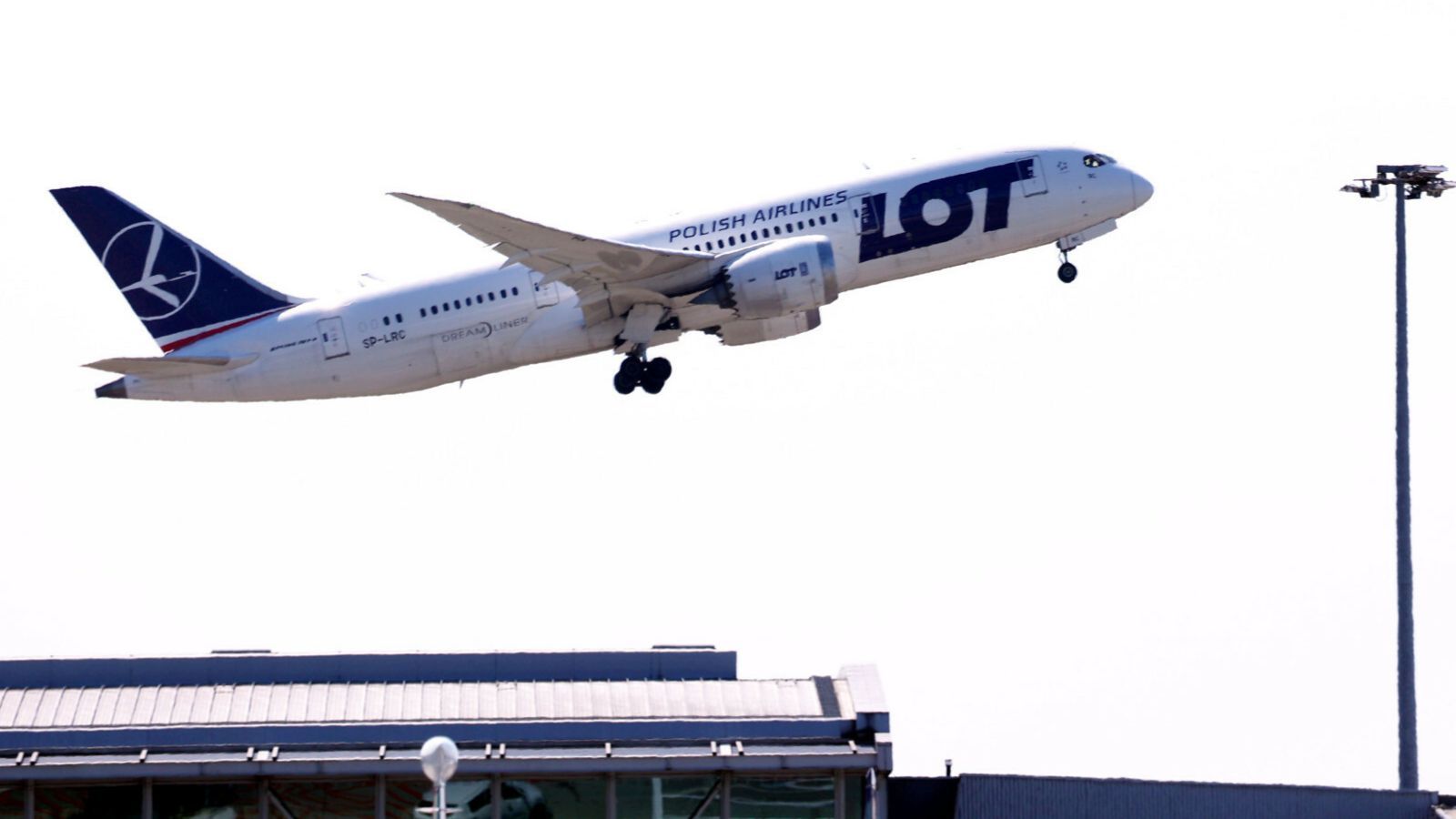 Samolot LOT