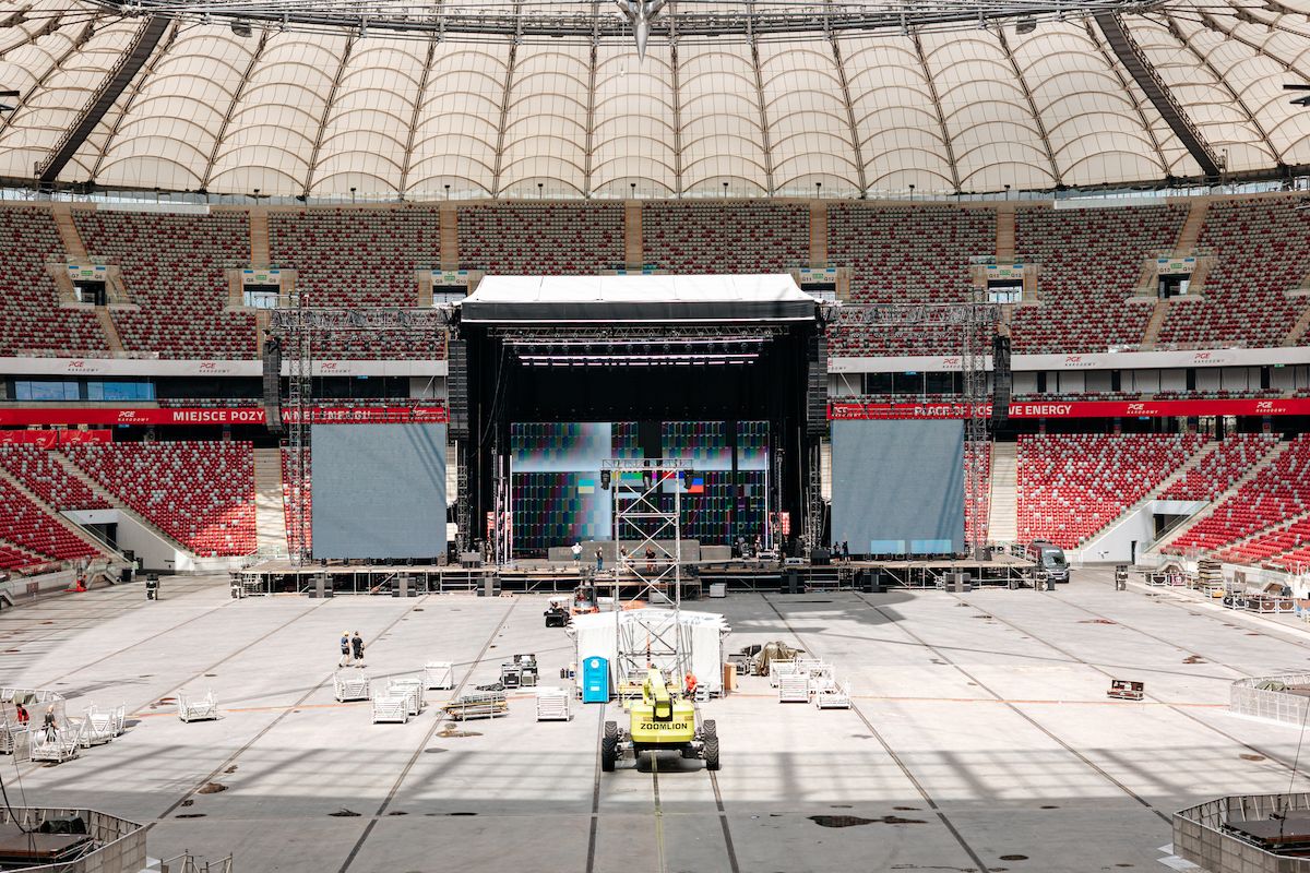 Jennifer Lopez już w Polsce! Tak wyglądają przygotowania do show. Nie zabrakło urodzinowej niespodzianki