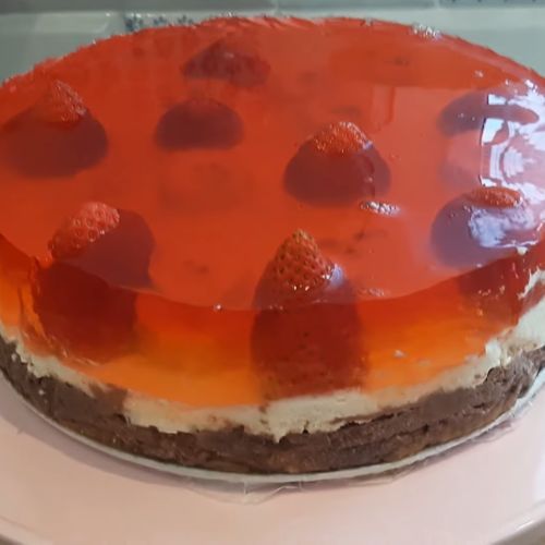 Przepis na ten sernik na zimno mam ze starej gazety. Smakuje jak za dawnych lat