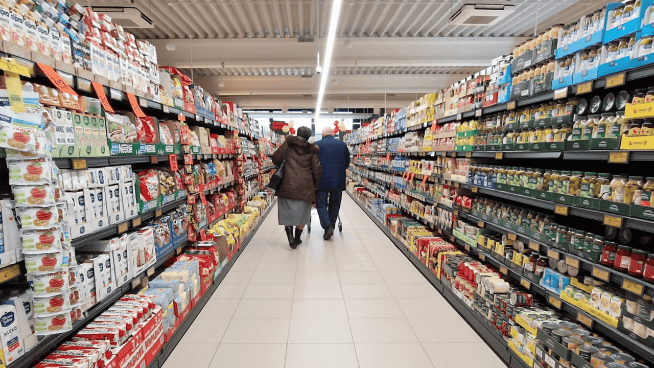 Od jutra dodatkowa opłata w sklepach. Nie da się jej uniknąć, zapłacą wszyscy