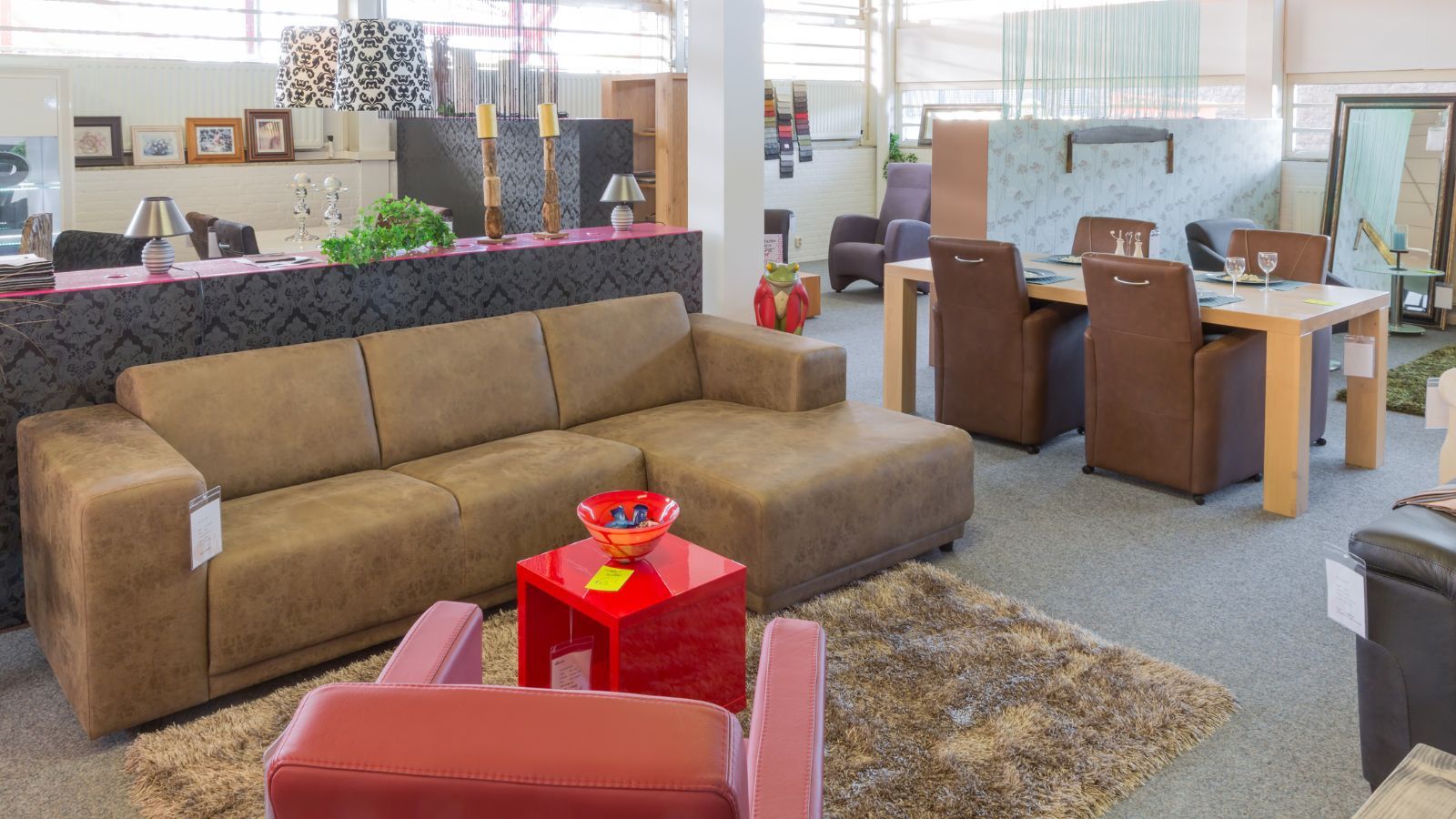 IKEA ma poważnego rywala. Teraz tam Polacy będą kupować meble i dodatki
