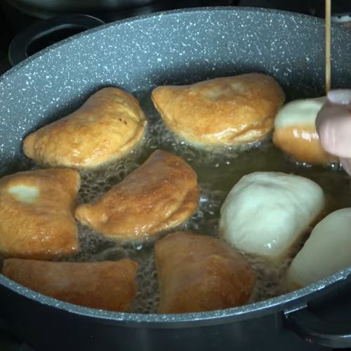 Pierogi smażone w głębokim oleju 