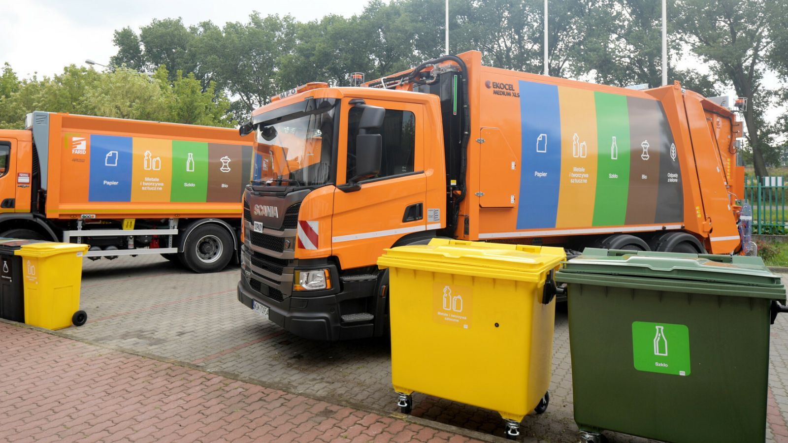 Tyle zarabia kierowca śmieciarki. Ta kwota to nie żart, można się zdziwić