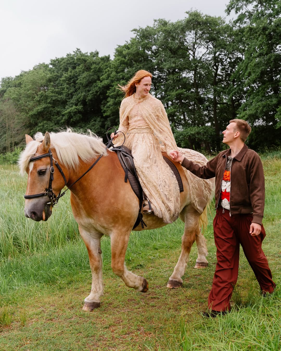 Znany tancerz wziął ślub. Pochwalił się uroczymi kadrami z mężem