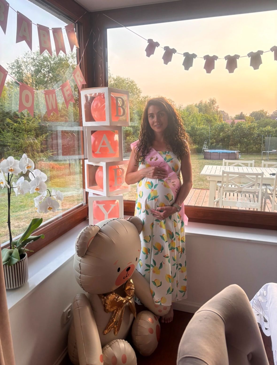 Ania i Marcin z "Rolnika" spodziewają się dziecka. Tak wyglądał baby shower przyszłej mamy