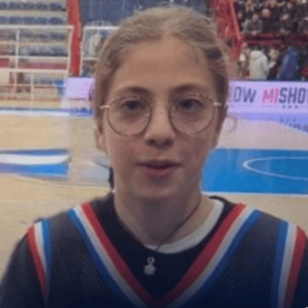 Zjadła kolację, nie żyje. Miała zaledwie 15 lat, tragiczne wieści obiegły świat