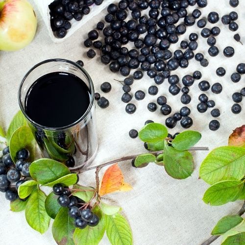 Najlepszy przepis na sok z aronii. Robię go bez grama cukru