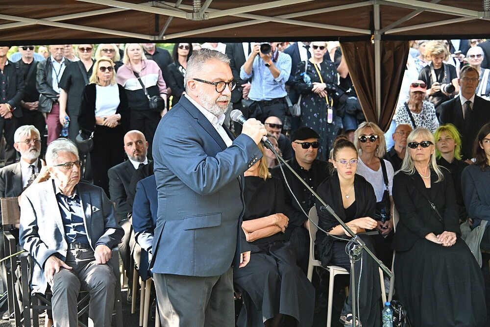 Ona też pojawiła się na pogrzebie Stanisława Soyki. Pierwsza żona artysty zajęła honorowe miejsce wśród żałobników