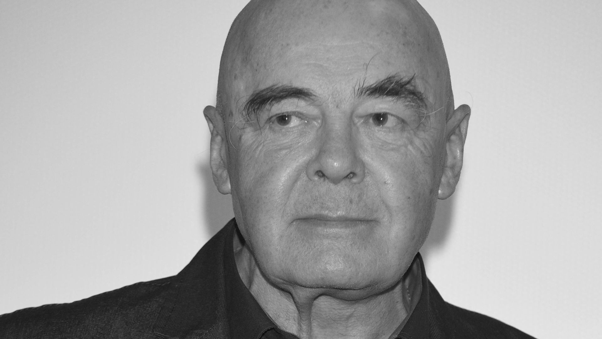 Na grobie Tyma po roku wreszcie pomnik. Nie tego się spodziewaliśmy