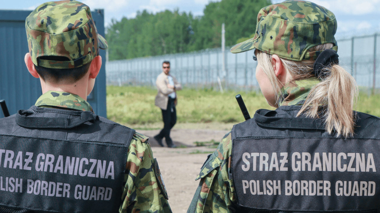Awantura w samolocie tuż przed startem. Akcja służb na Okęciu