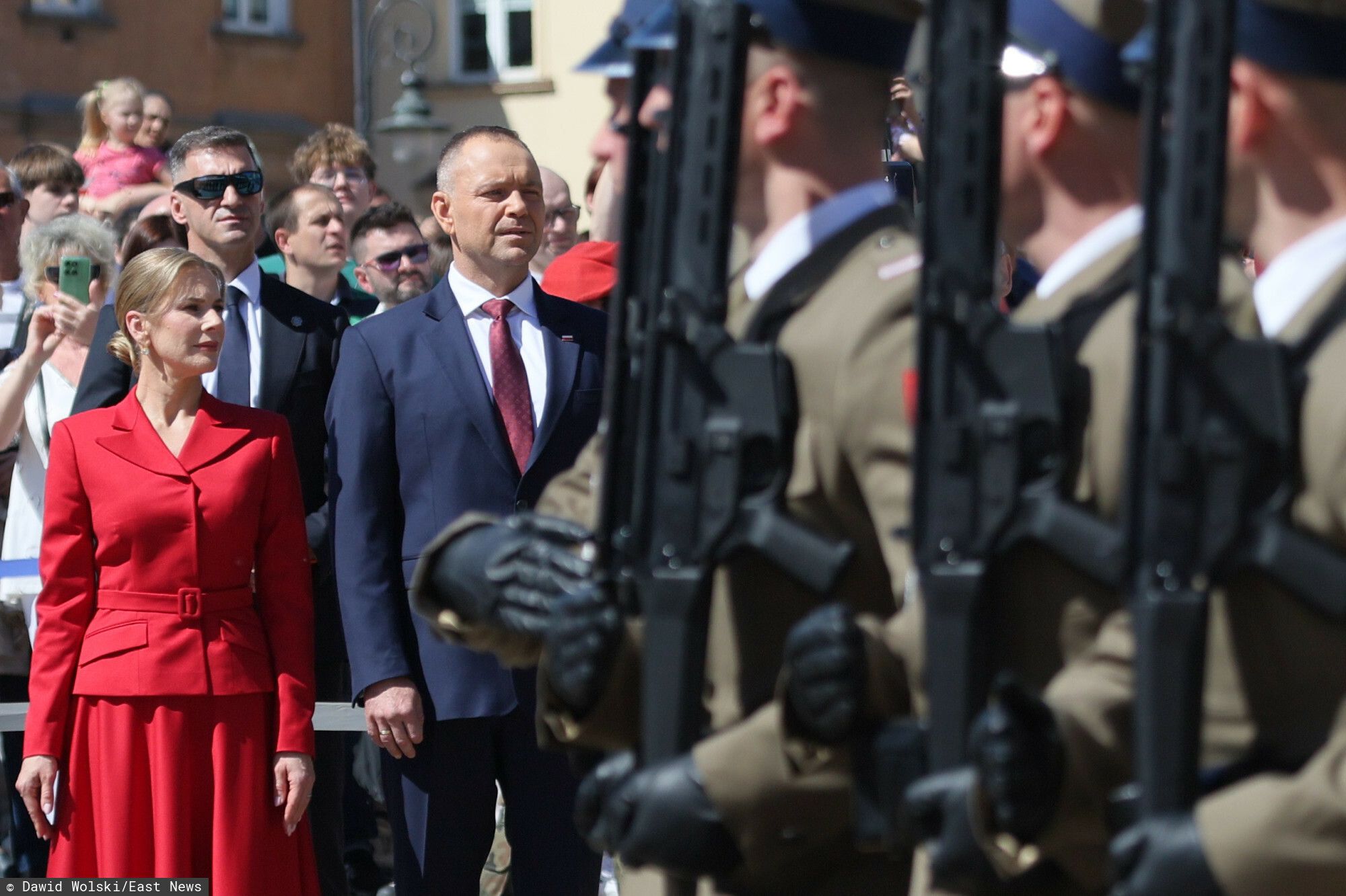 Marta Nawrocka w kreacji, jakiej jeszcze u niej nie widzieliśmy. Tak uhonorowała Dzień Flagi