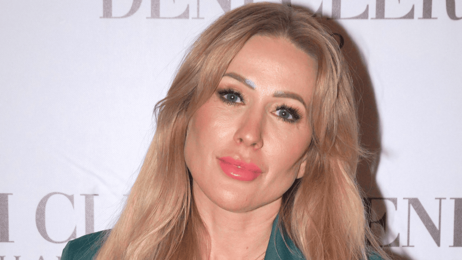 Najgorsze chwile Sylwia Peretti przeszła na pogrzebie syna. Zaatakowano ją ze wszystkich stron